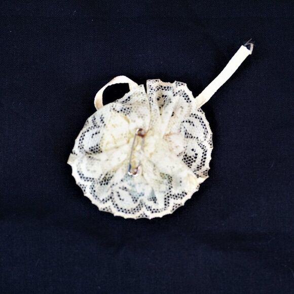 Estate Find Flower Decorations Bow Ribbon Appliques Craft Supply Wedding - Picture 10 of 11